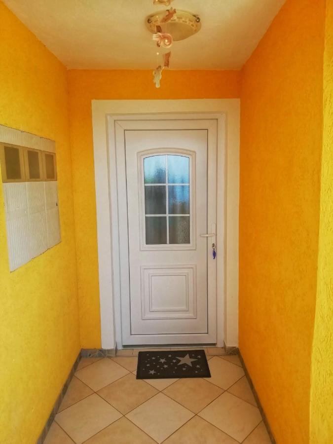 Apartments Dumic ツリクヴェニツァ エクステリア 写真