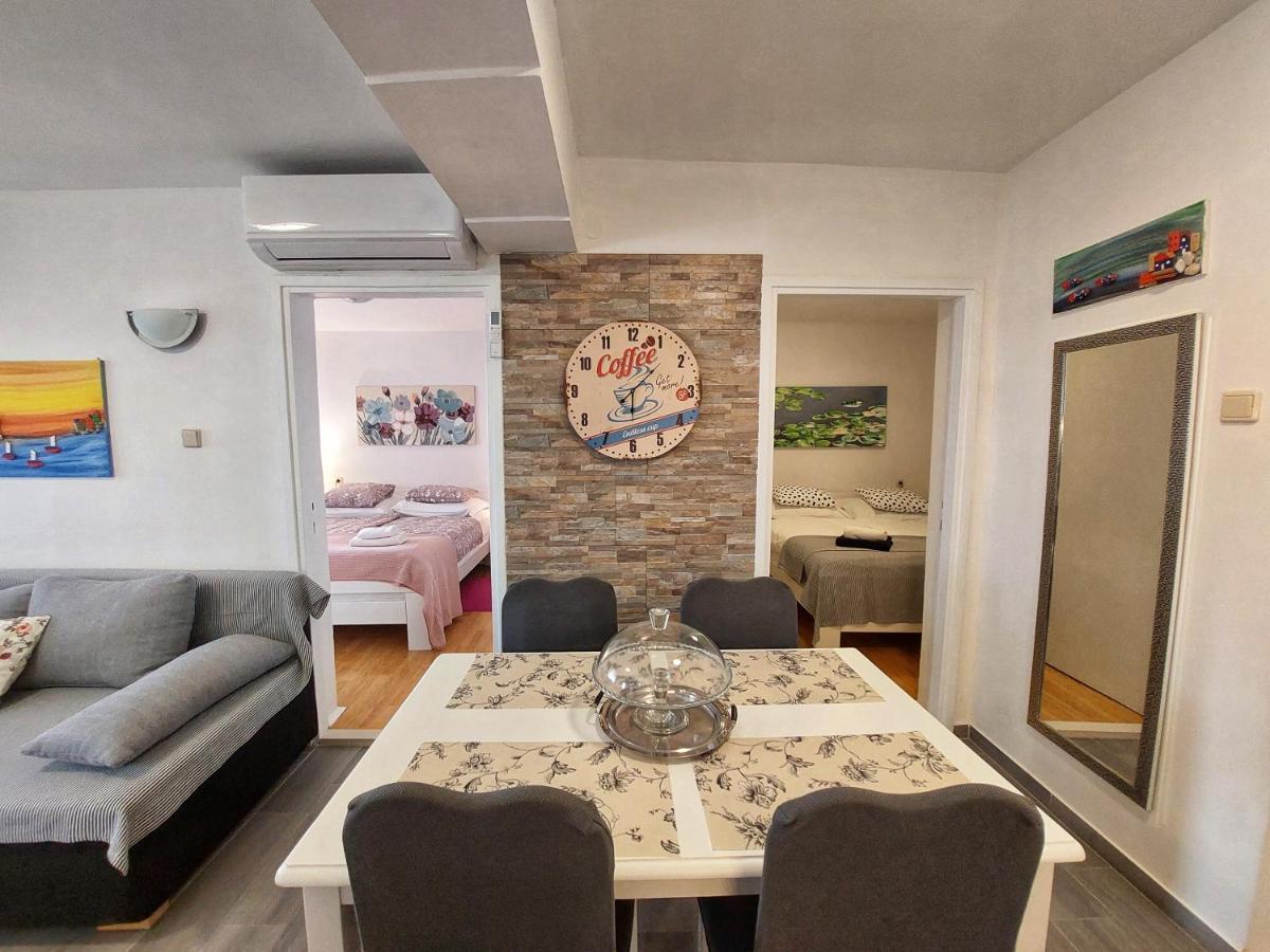 Apartments Dumic ツリクヴェニツァ エクステリア 写真
