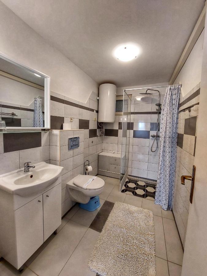 Apartments Dumic ツリクヴェニツァ エクステリア 写真