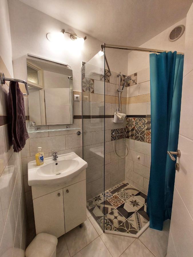 Apartments Dumic ツリクヴェニツァ エクステリア 写真