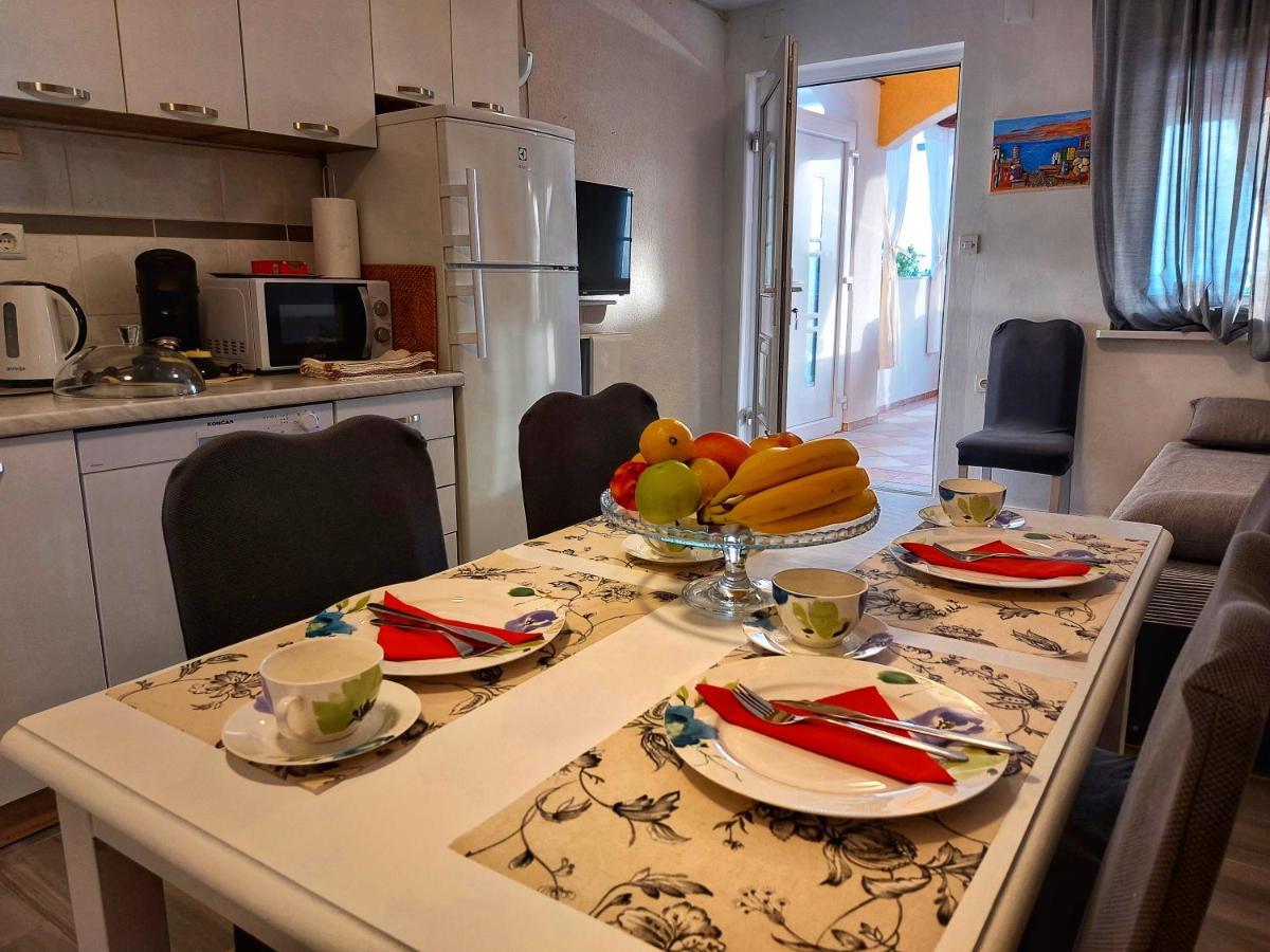 Apartments Dumic ツリクヴェニツァ エクステリア 写真