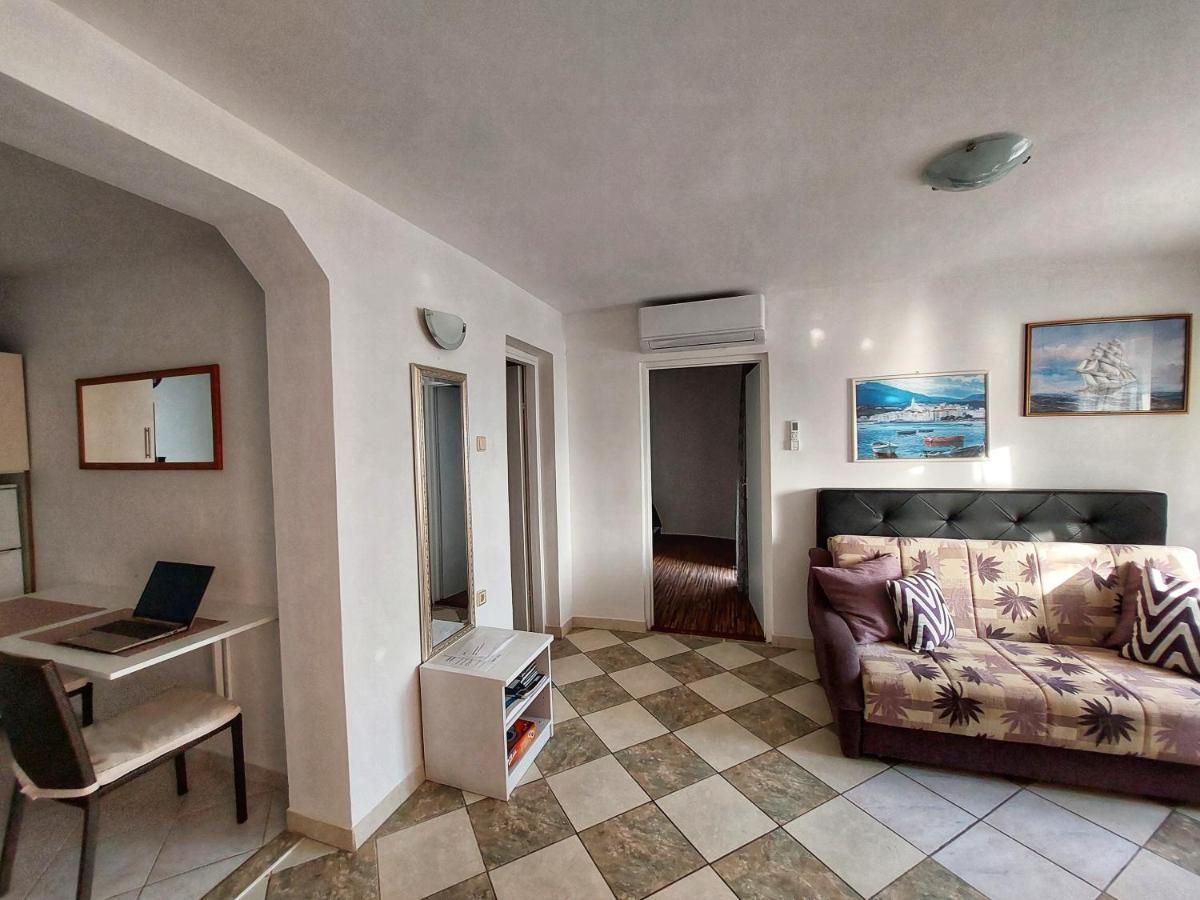 Apartments Dumic ツリクヴェニツァ エクステリア 写真
